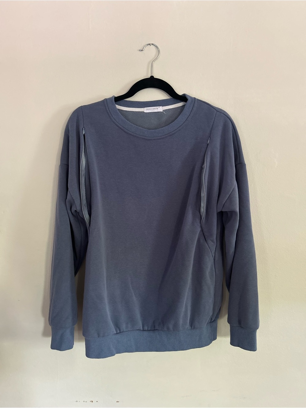 Lot of 2 large Smallshow nursing/breastfeeding sweatshirts in purple and blue - Picture 4 of 8